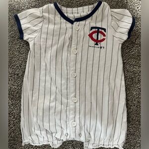Genuine Merchandise Minnesota Twins Baby Romper